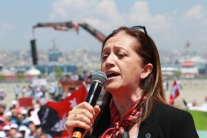 Milyonların g&ouml;z&uuml; asgari &uuml;crete Temmuz ayında yansıtılacak ara zam oranına