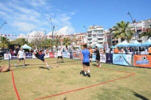 İzmir B&uuml;y&uuml;kşehir Belediyesi ve Dikili Belediyesi işbirliği ile Dikili Cup