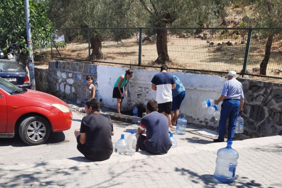 AK Parti İzmir İl Başkanı Kerem Ali Sürekli, Dikili’de yaşanan