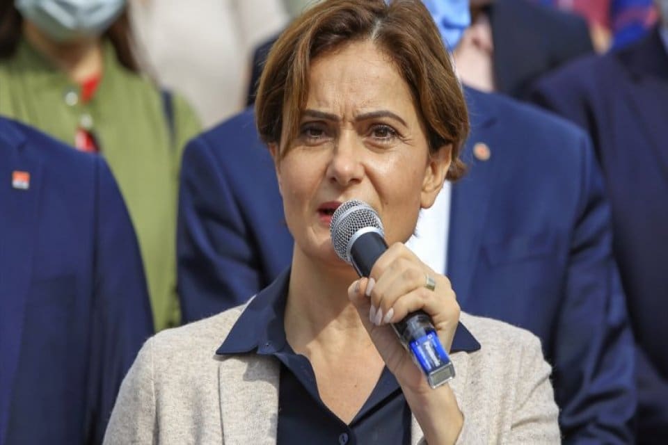 CHP İstanbul İl Başkanı Canan Kaftancıoğlu, Cumhurbaşkanı Erdoğan i&ccedil;in 'diktat&ouml;r'