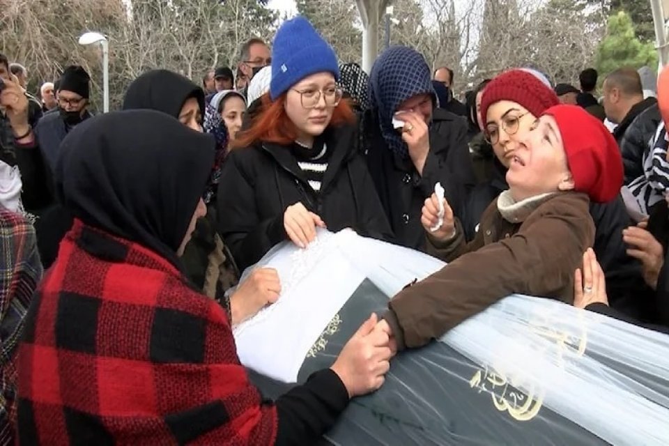 İstanbul Kartal'da Mustafa Payan tarafından &ouml;ld&uuml;r&uuml;len 23 yaşındaki Dilara G&uuml;ltay,