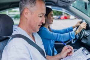 İstanbul S&uuml;r&uuml;c&uuml; Kursları ve Eğitimcileri Federasyonu Başkanı Tekin, "Yeni y&ouml;netmelikle