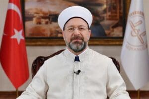 Diyanet İşleri Başkanı Prof. Dr. Ali Erbaş, d&uuml;n yaptırdığı corona