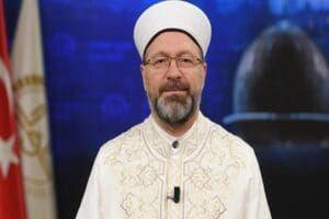 Diyanet İşleri Başkanı Ali Erbaş, "Bayram namazı kılınacak şekilde hazırlıklarımızı