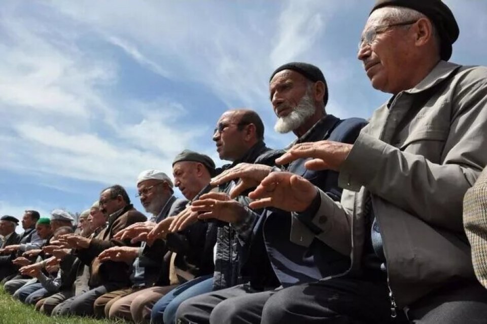 Bu haftaki Cuma hutbesini kuraklığa ayıran Diyanet, vatandaşları Cuma namazının