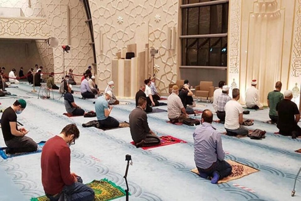 Diyanet İşleri Başkanı Ali Erbaş, "Yaptığımız istişareler neticesinde teravih namazını