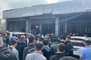 Diyarbakır'da 3. Sanayi Sitesi'nde patlama meydana geldi. Olay yerine, UMKE,