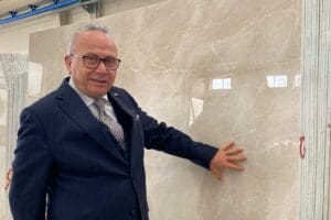 Doğal Taş Madencileri, İş Kazalarını ve Yaralanmaları &Ouml;nlemek İ&ccedil;in İş
