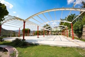 Vatandaşların talep ve ihtiya&ccedil;larını karşılamak i&ccedil;in &ccedil;alışmalarını s&uuml;rd&uuml;ren Bayraklı Belediyesi,