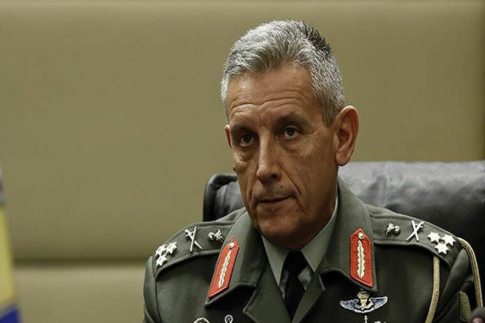 Yunan Genelkurmay Başkanı Floros, T&uuml;rkiye&rsquo;ye y&ouml;nelik hadsiz a&ccedil;ıklamalarda bulundu. T&uuml;rkiye&rsquo;nin