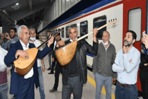 T&uuml;rkiye Cumhuriyeti Devlet Demiryolları (TCDD) Taşımacılık AŞ'nin en uzun rotalarından