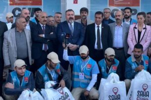 Cumhuriyet Halk Partisi (CHP)&nbsp;Doğu ve Saha &Ccedil;&ouml;z&uuml;m Masası'nın b&ouml;lgedeki saha