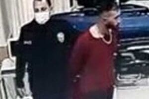 Aydın'ın Didim il&ccedil;esinde adli muayene i&ccedil;in getirildiği hastanede Doktor Doğancan