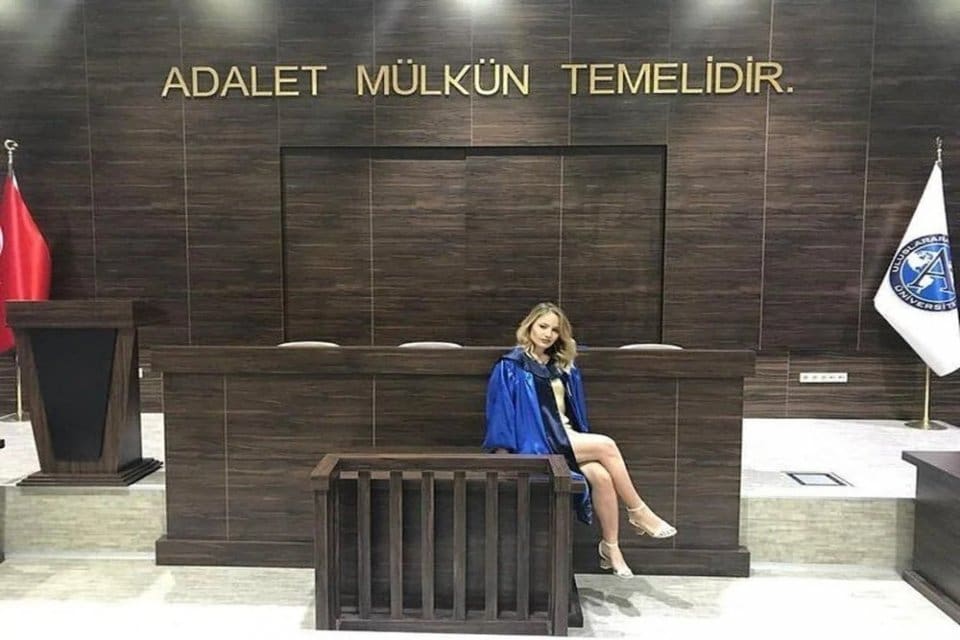 Aydın merkezli 29 ilde jandarmanın d&uuml;zenlediği devre m&uuml;lk dolandırıcılığı operasyonunda