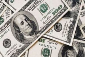 Dolar/TL, T&uuml;rkiye'de artan enflasyonist baskıların daha da artacağına ilişkin endişelerle