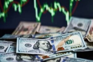 &nbsp; Dolar kuru en son ne kadar oldu? Bankalar arası