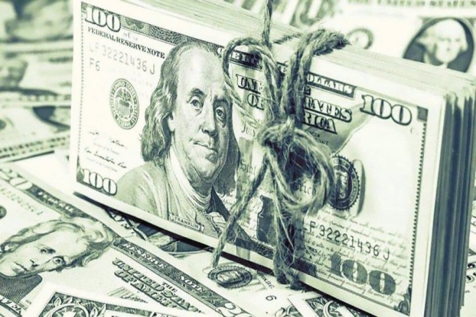 Doların 11.37 TL seviyesinin aşılması durumunda kademeli de olsa 12.20