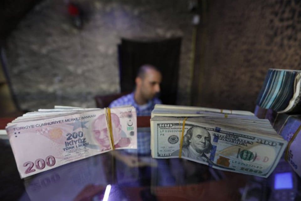 Kahramanmaraş merkezli depremlerin ekonomiye etkisi yakından izlenirken, ABD Merkez Bankası'nın