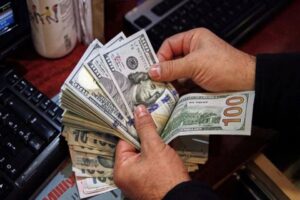 Dolar/TL, bir aydır 18.6 etrafında tarihi zirvelerinde anlamlı bir değişim