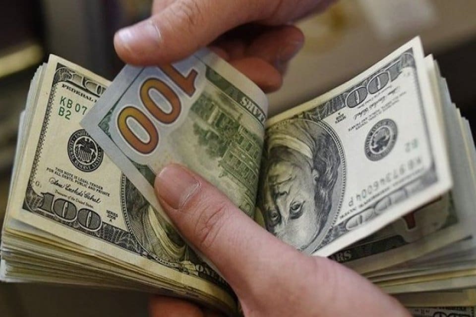 Dolarda yaşanan d&uuml;ş&uuml;ş&uuml;n ardından g&ouml;zler 'enflasyona endeksli tahvilin' g&uuml;ndemde olduğu