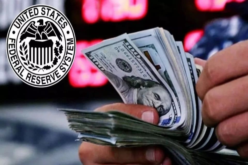 Amerikan Merkez Bankası (FED) merakla beklenen faiz kararını a&ccedil;ıkladı. FED