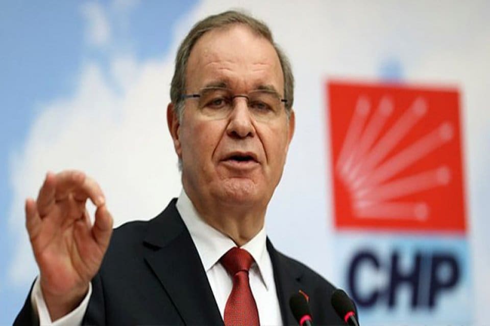 Cumhurbaşkanı Erdoğan'ın kabine toplantısı sonrası konuştuğu sırada doların zirvesi yapmasına
