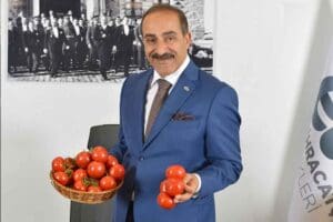 Ticaret Bakanlığı&rsquo;nın d&uuml;zenlemesiyle&nbsp;domates&nbsp;konservesi ile&nbsp;sal&ccedil;a ihracatına kısıtlama getirildiği iddiası &uuml;zerine Ege