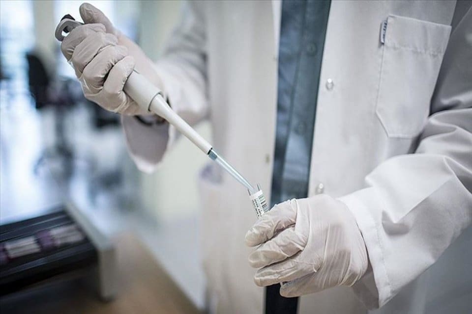 Gizemli hepatitin şimdiye kadar 348 kişiye bulaştığını belirten DS&Ouml;, vir&uuml;s&uuml;n