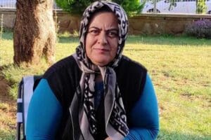 Balıkesir'den Uşak'a d&uuml;ğ&uuml;n i&ccedil;in gelen 56 yaşındaki Nurcan Tekin'den 4