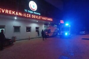 Kastamonu'nun Devrekani il&ccedil;esinde bir d&uuml;ğ&uuml;nde gaz ka&ccedil;ağı nedeniyle 40 kişi