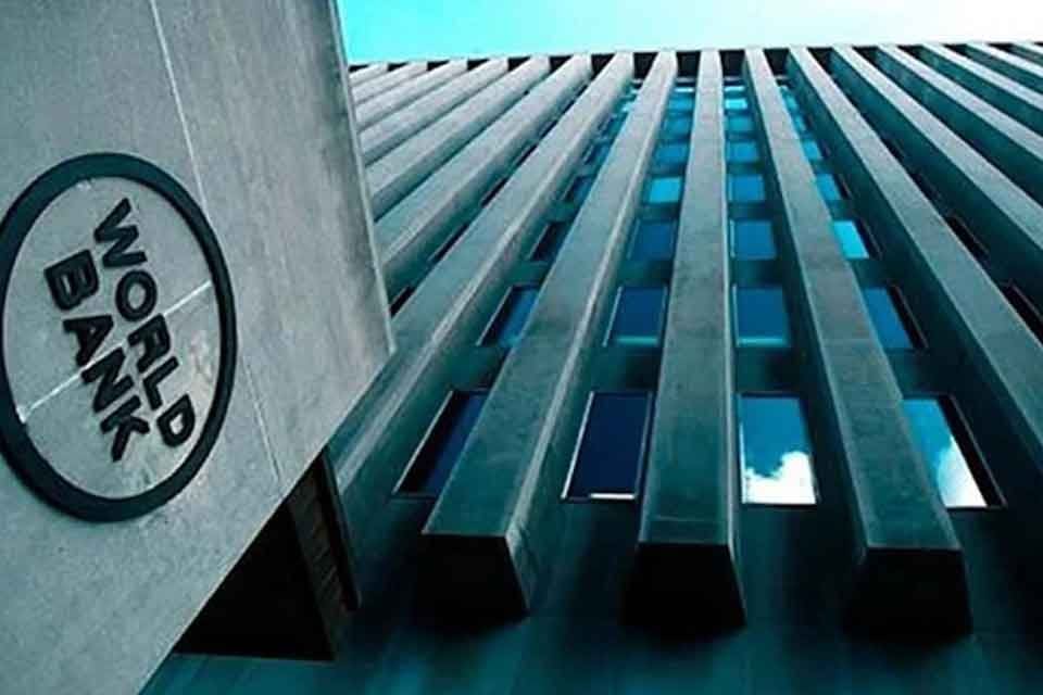 D&uuml;nya Bankası, y&uuml;ksek enflasyona karşı merkez bankaları eş zamanlı olarak