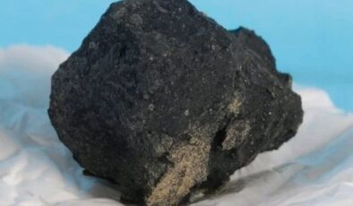 Dünya'dan daha yaşlı meteor bulundu
