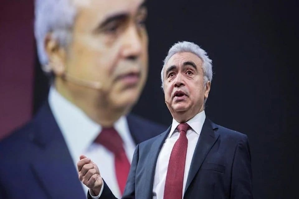 IEA Başkanı Fatih Birol, k&uuml;resel sıvılaştırılmış doğalgaz (LNG) piyasalarında arzın