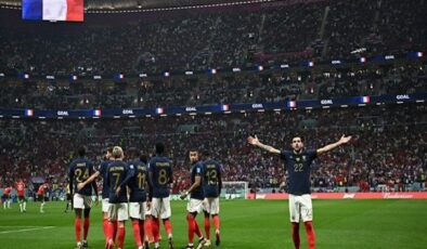 Dünya Kupası’nda Fransa finalde! Fas’ın tarihi yürüyüşüne ‘dur’ dedi…
