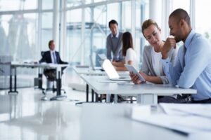 İspanya, haftada d&ouml;rt g&uuml;n &ccedil;alışmayı &ouml;ng&ouml;ren projeyi pilot bir b&ouml;lgede