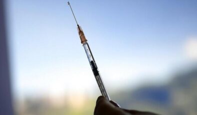 Dünyada Omicron alarmı.. 2 ülkede daha görüldü.. Uğur Şahin'den flaş aşı açıklaması