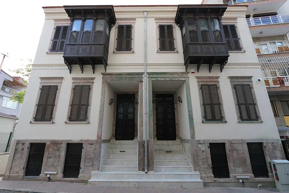 Konak Belediyesi, d&uuml;nyanın en b&uuml;y&uuml;k, mimarlık proje yarışması olan &ldquo;The