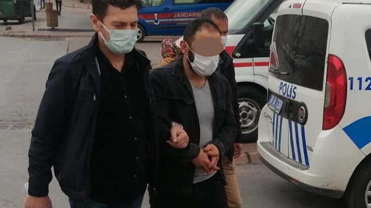 Kayseri&rsquo;de, s&uuml;r&uuml;c&uuml;s&uuml; 'dur' ihtarına uymayan otomobilde 30 gram metamfetamin, 75