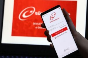 Cumhurbaşkanlığı Dijital Dönüşüm Ofisi Başkanı Ali Taha Koç, e-Devlet Kapısı'nın