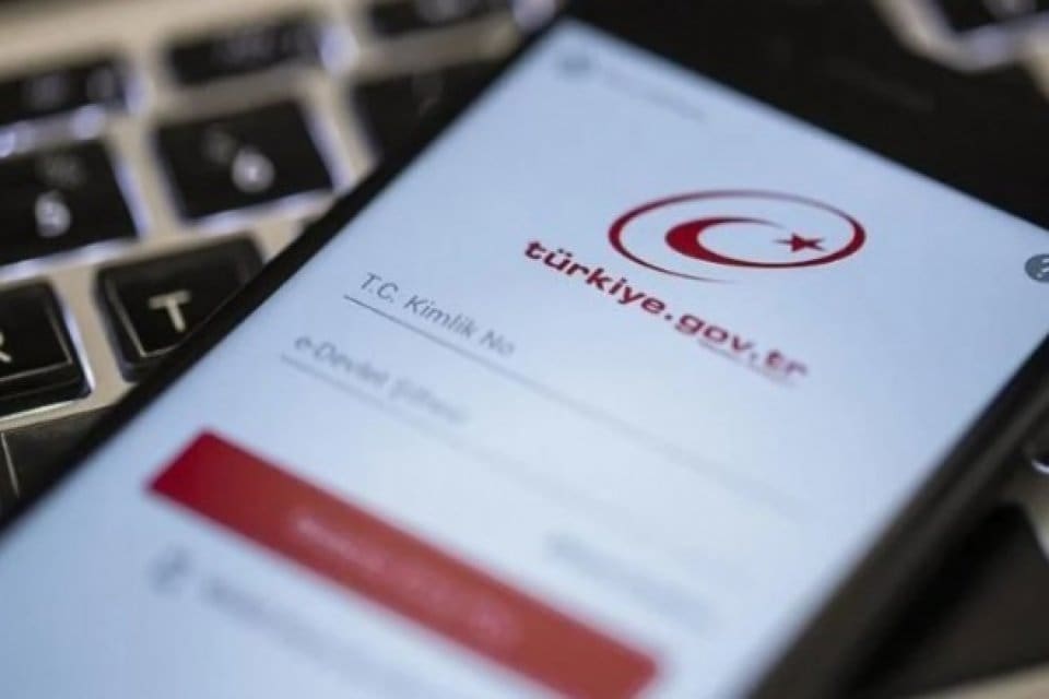 Tarım ve Orman Bakanı Prof. Dr. Vahit Kirişci, &ouml;n&uuml;m&uuml;zdeki ay
