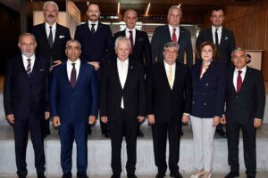 EGE Bölgesi Sanayi Odası'nda (EBSO) yönetim kurulu başkanlığı seçimine Mustafa