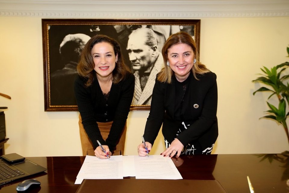 Kadın N&rsquo;efesi UlusalFotoğraf Yarışması başvuruları başladı.&nbsp; Efes Sel&ccedil;uk Belediyesi ve