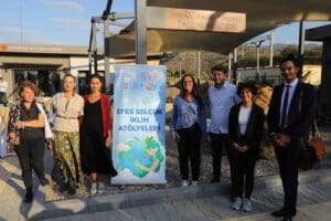 Efes Sel&ccedil;uk İklim At&ouml;lyeleri Projesi&rsquo;nin lansmanı &nbsp;Efes Tarlası Yaşam K&ouml;y&uuml;&rsquo;nde