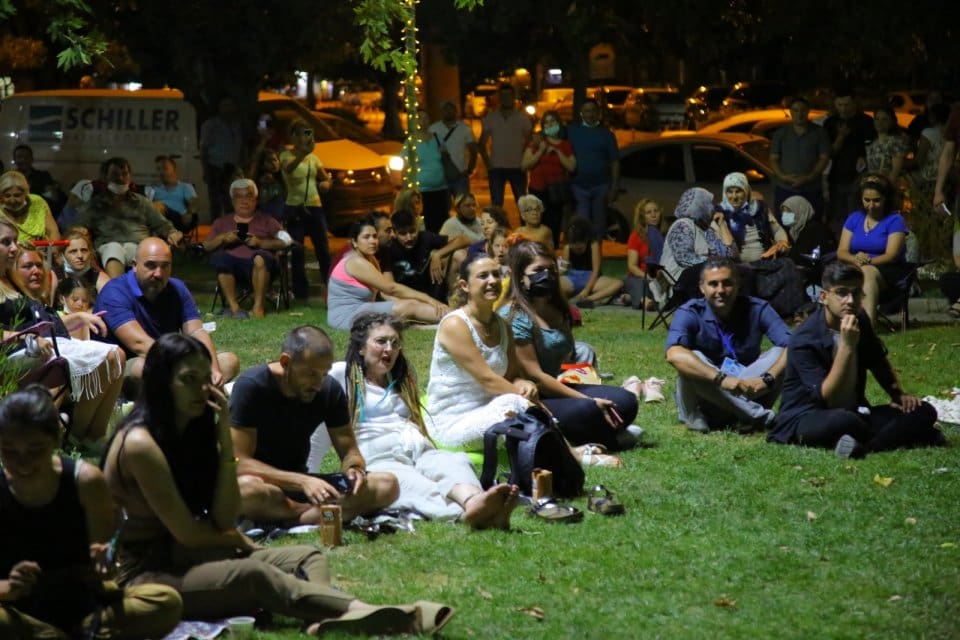 Efes Sel&ccedil;uk&rsquo;ta &ldquo;Bayram Neşesi&rdquo; A&ccedil;ıkhava Ferahlı Konserleri ile yaşandı. Bayram