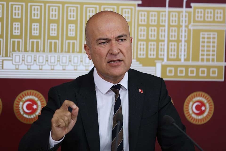 Ege &Uuml;niversitesi&rsquo;nin anjiyo &uuml;nitesinin 6 aydır &ccedil;alışmadığı ortaya &ccedil;ıktı. CHP