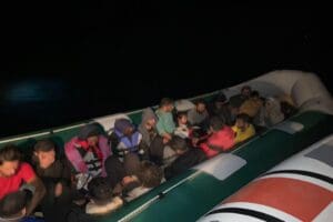 Muğla'nın Bodrum il&ccedil;esi a&ccedil;ıklarında, yasa dışı yollarla yurt dışına ge&ccedil;meye