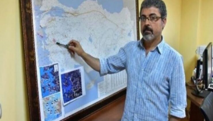 Ege'de deprem fırtınası… İzmir için tsunami uyarısı