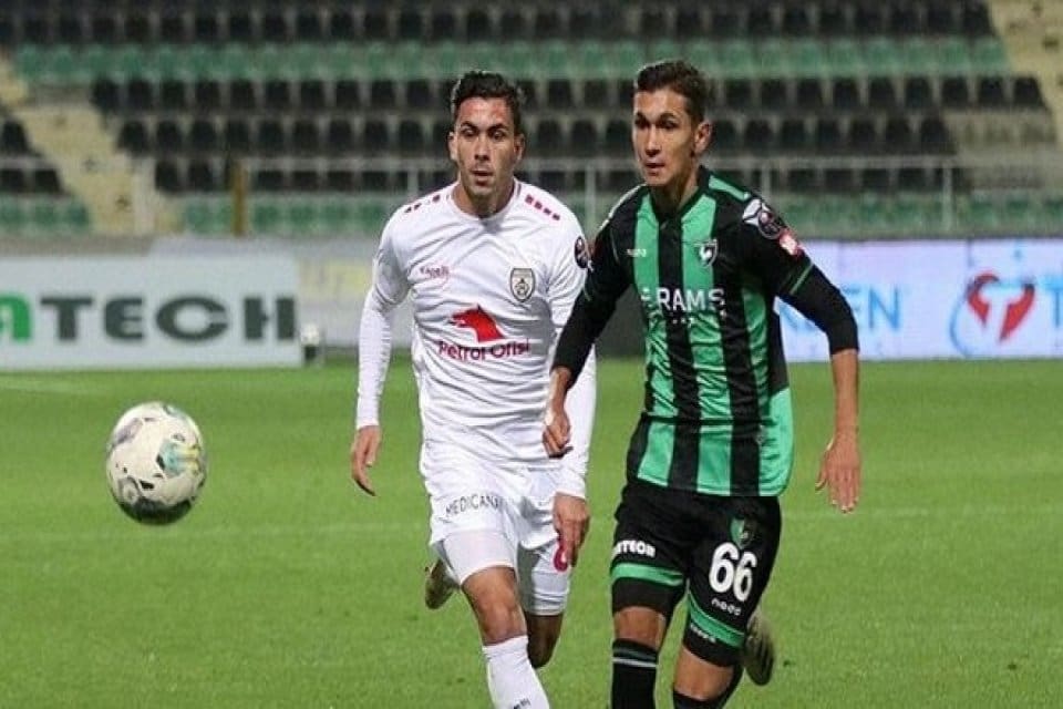 Spor Toto 1'inci Lig'de evindeki Tuzlaspor zaferinin ardından deplasmanda lider