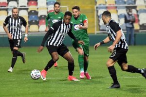 TFF 1'inci Lig'de Ankaraspor ve Adanaspor'un (D) ardından dün evinde