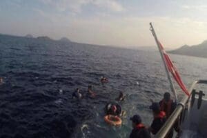 Muğla&rsquo;nın Bodrum il&ccedil;esinden İstank&ouml;y (Kos) Adası&rsquo;na ge&ccedil;meye &ccedil;alışan g&ouml;&ccedil;menlerin bulunduğu